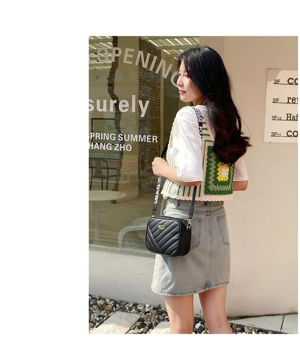 High-Quality Women’s PU Camera Shoulder Bag