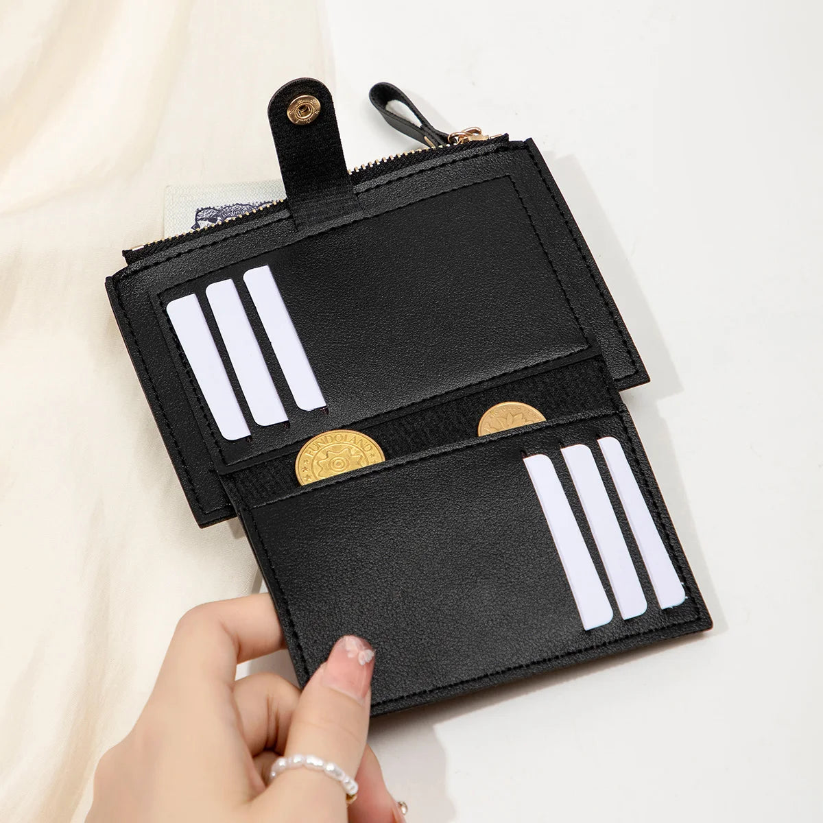 Minimalist Women's Ultra-Thin Card Wallet